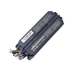 Alkuperäinen 21,6 V 2550 mAh akku Ninebot NEG0601 E8 E10 E12 sähköpotkulautaan tai vastaavaan  - 2 Sopii Ninebot NEG0601 E8-, E1