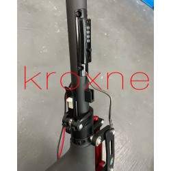 Monorim mPole V3.0 mast - forbedret og forsterket foldesystem med integrert hengelås Monorim - 5 Forbedret og forsterket foldesy