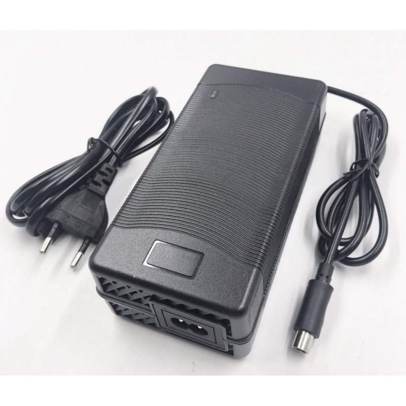 Raz"yem dlya bystroy zaryadki na 5 A, sovmestimyy so vsemi modelyami serii Xiaomi Ninebot Max G30 ili Ninebot Max G2. KROXNE - 1